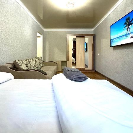 Абая 68 Квартира В Центре, 4 Спальных Места Petropavlovsk Eksteriør bilde